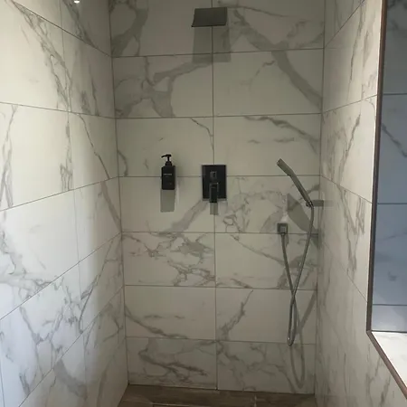 홈스테이 Chambre Chez L Habitant Cissac-Medoc Cissac-Médoc